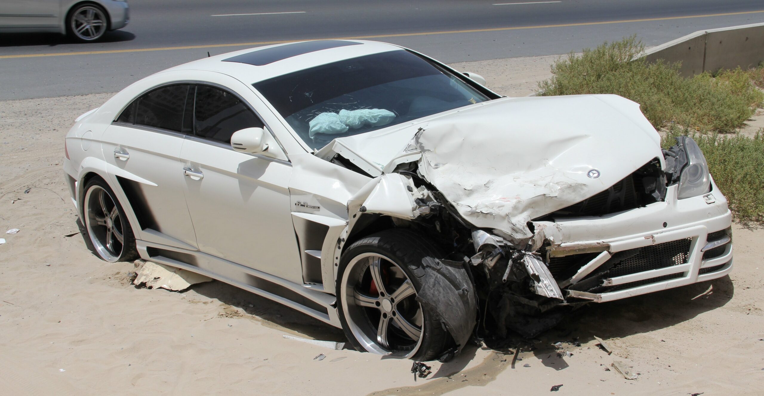 Long Island Distracted Driving Accident Lawyers | Call (631) 465-9797 | Harrison Law Group, P.C.