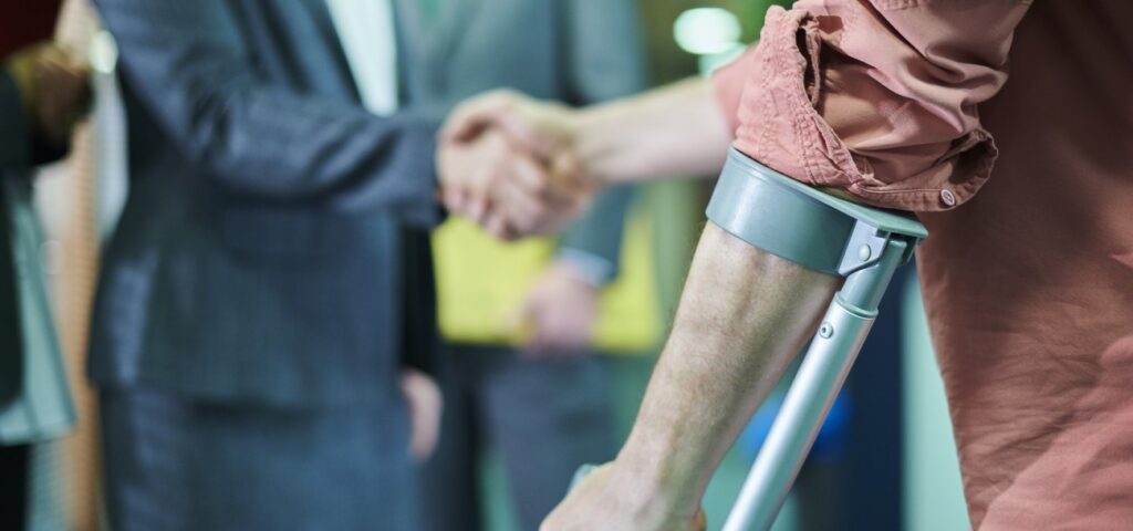 How Can I Afford A Personal Injury Lawyer? | Melville, New York | Call (631) 465-9797