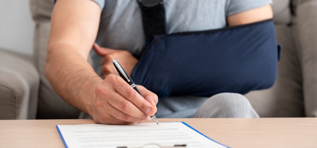 What Types Of Compensation Can Be Received In Personal Injury Case? | Melville, New York | Call (631) 465-9797