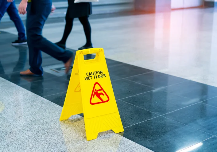 How Long Does a Slip and Fall Case Take in New York? - Call (631) 465-9797