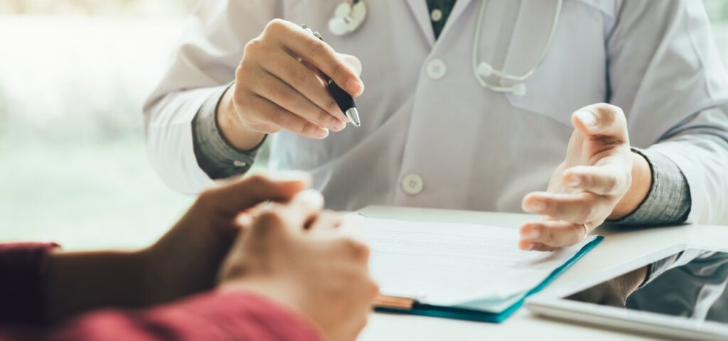 Do I Need To See Doctor If I Am Not in Pain Following An Accident? | Melville, New York | Call (631) 465-9797